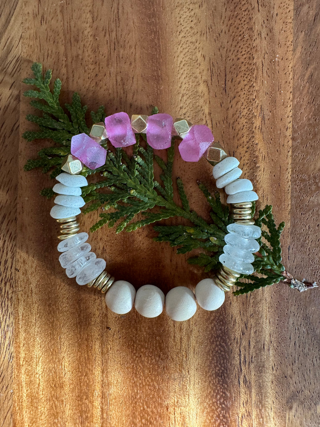 Hibiscus Bloom Aromatherapy Diffuser Bracelet