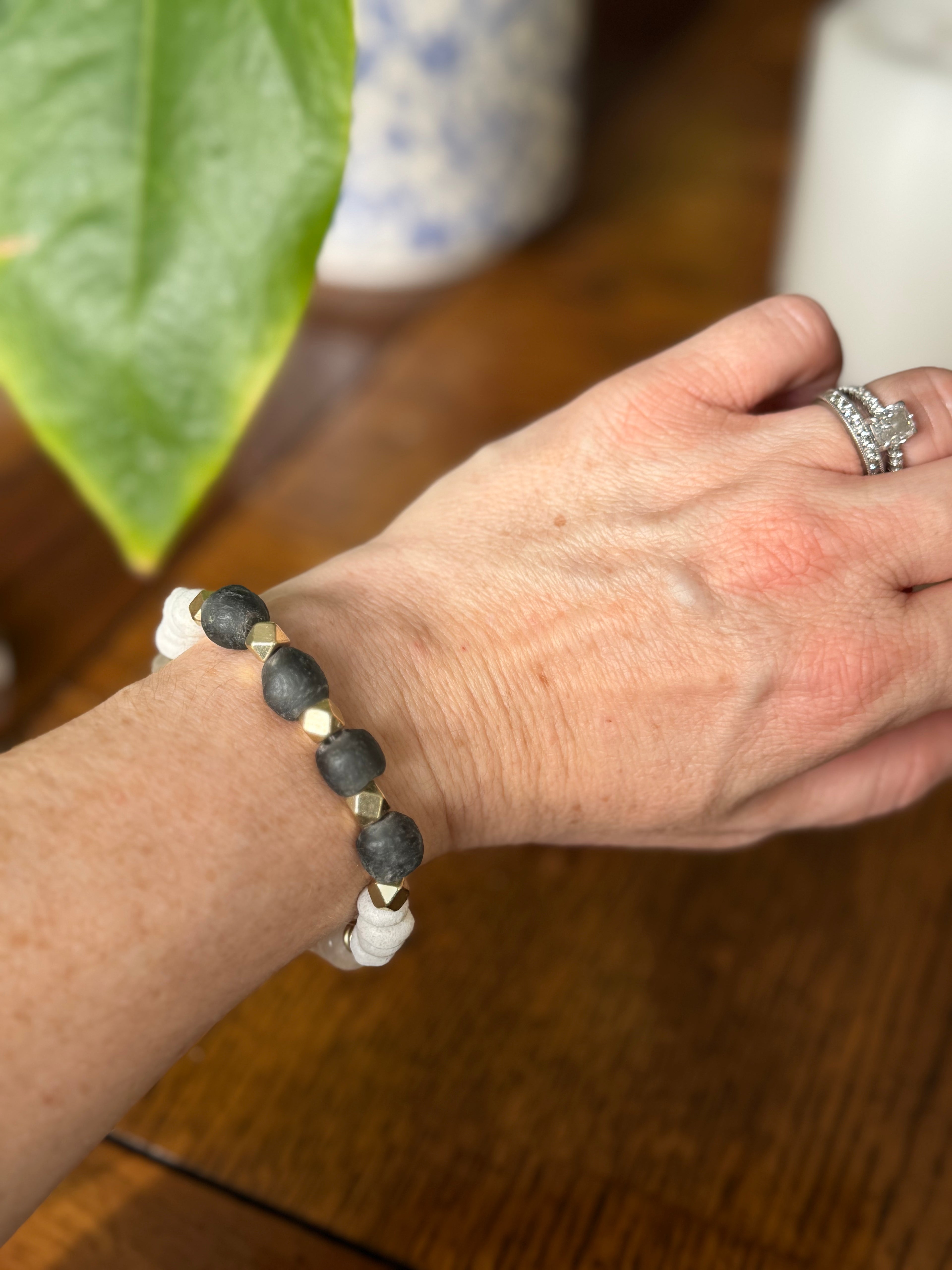 Midnight Reverie Aromatherapy Diffuser Bracelet